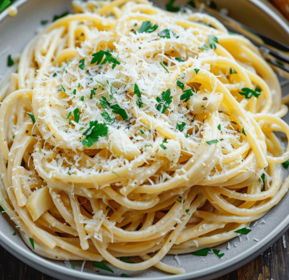 Creamy Garlic Parmesan Spaghetti Recipe