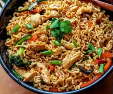 Delicious Chicken Ramen Stir Fry with vibrant vegetables and tender chicken