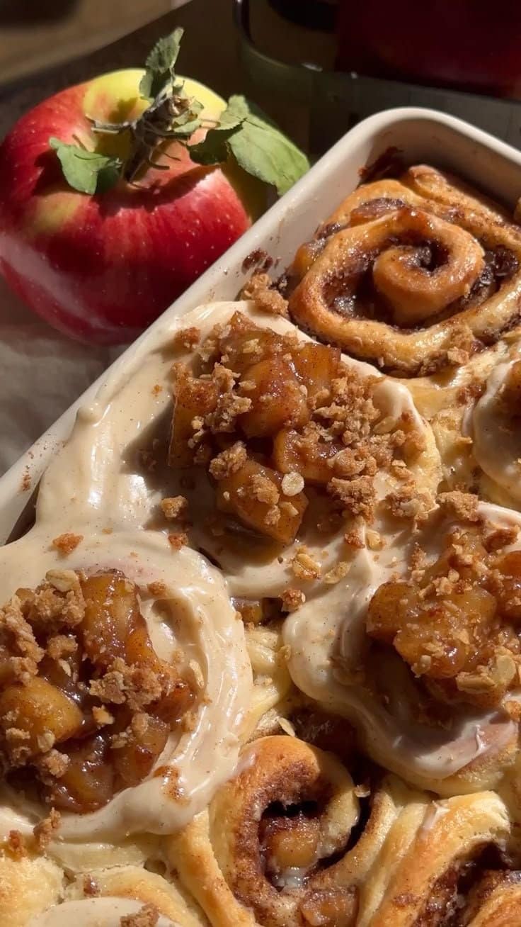 Apple Pie Cinnamon Rolls