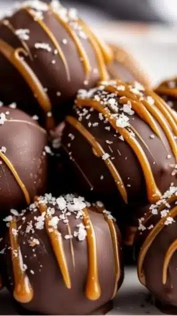 Delicious salted caramel fudge truffles topped with flaky sea salt