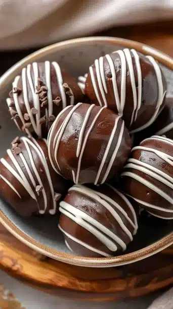 Tasty Oreo Protein Balls Recipe